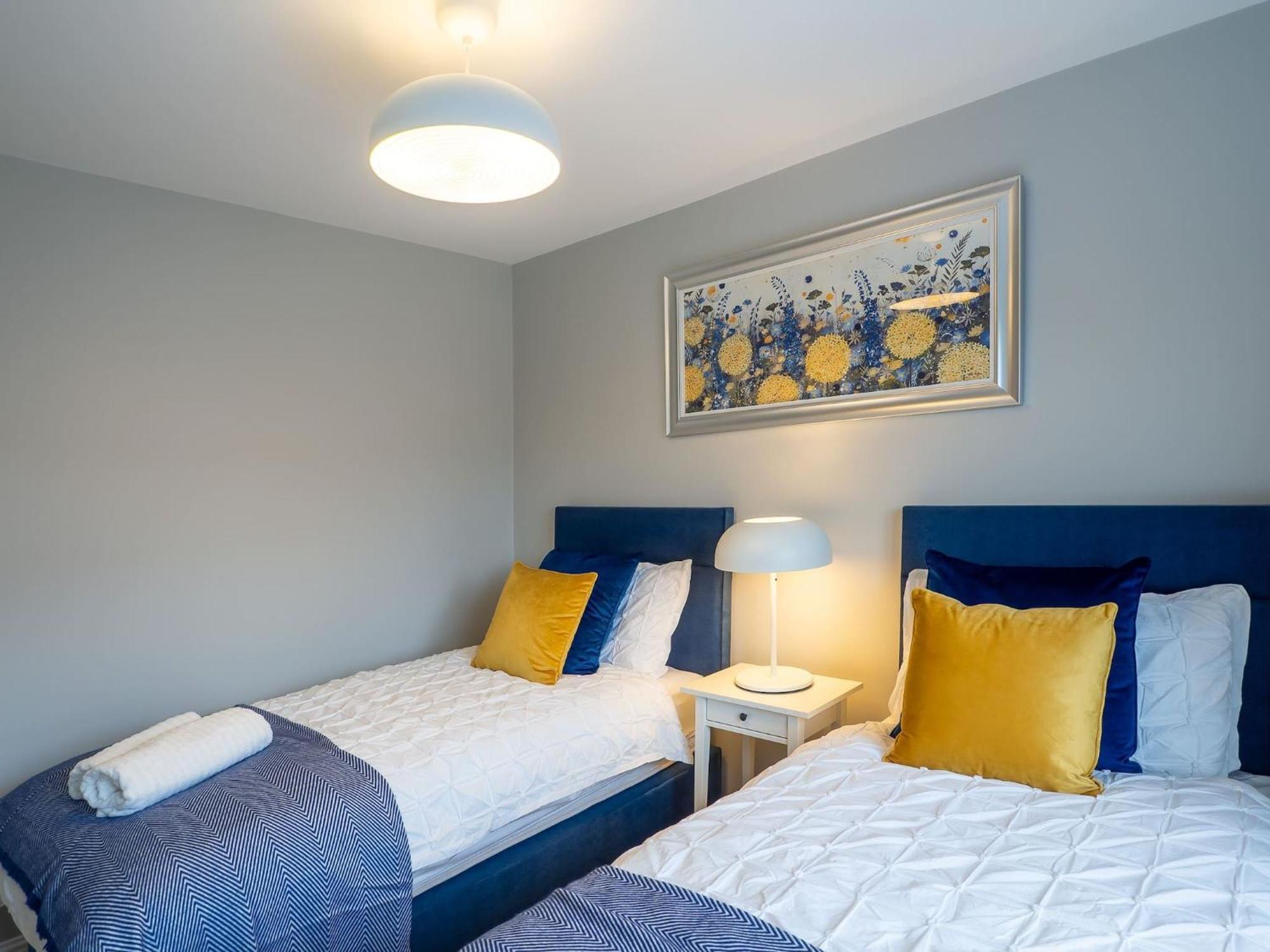 Apartamento Eve'S Townhouse Clifden Exterior foto